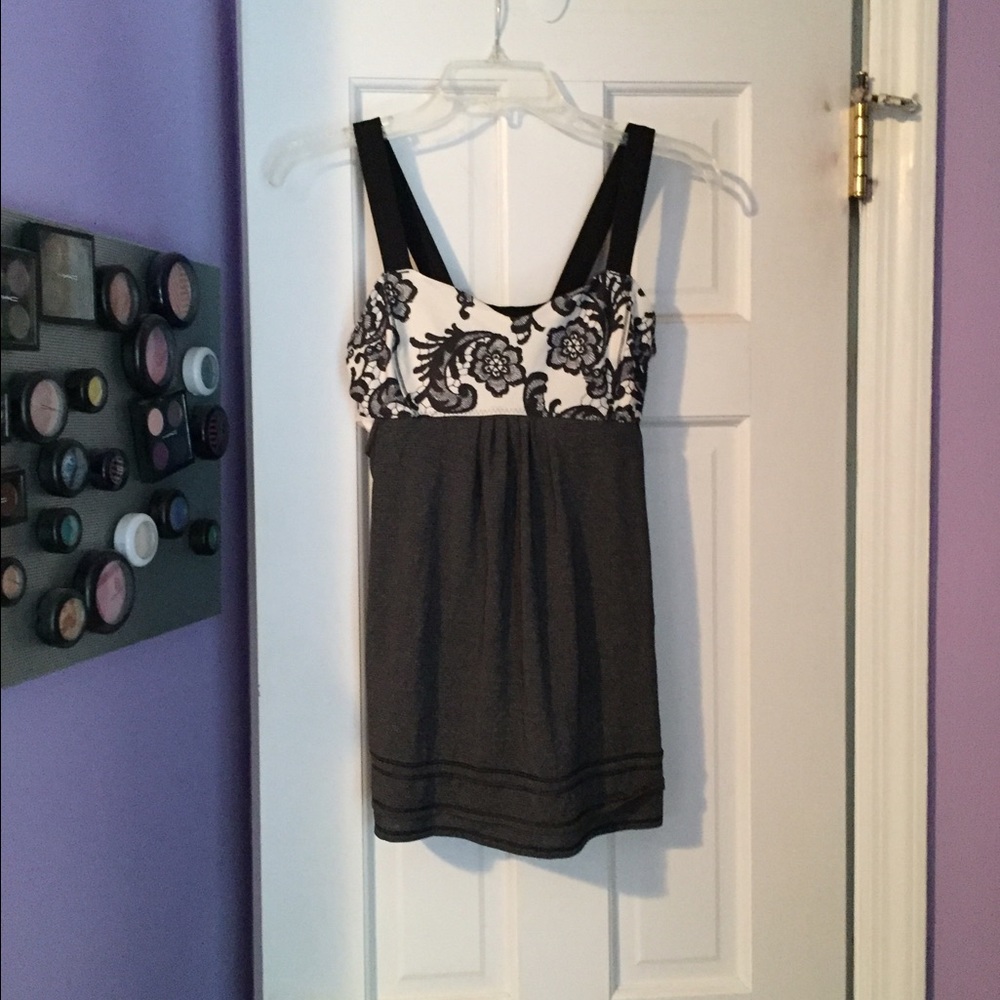 Lululemon Lace Print Drawstring Tank Size 6